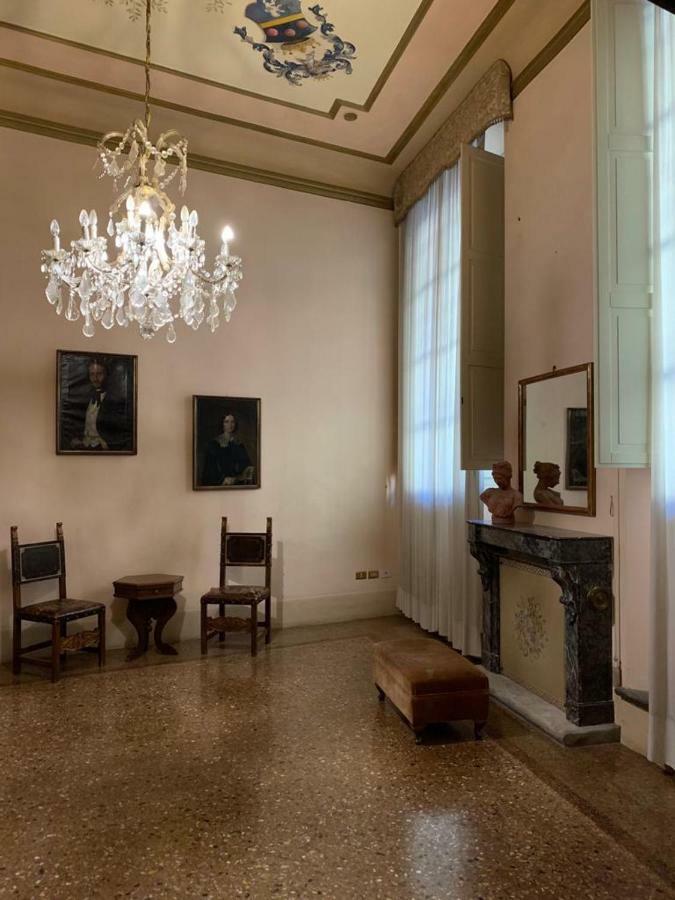 Palazzo Bargellini Panzacchi Apartments Bologna Buitenkant foto